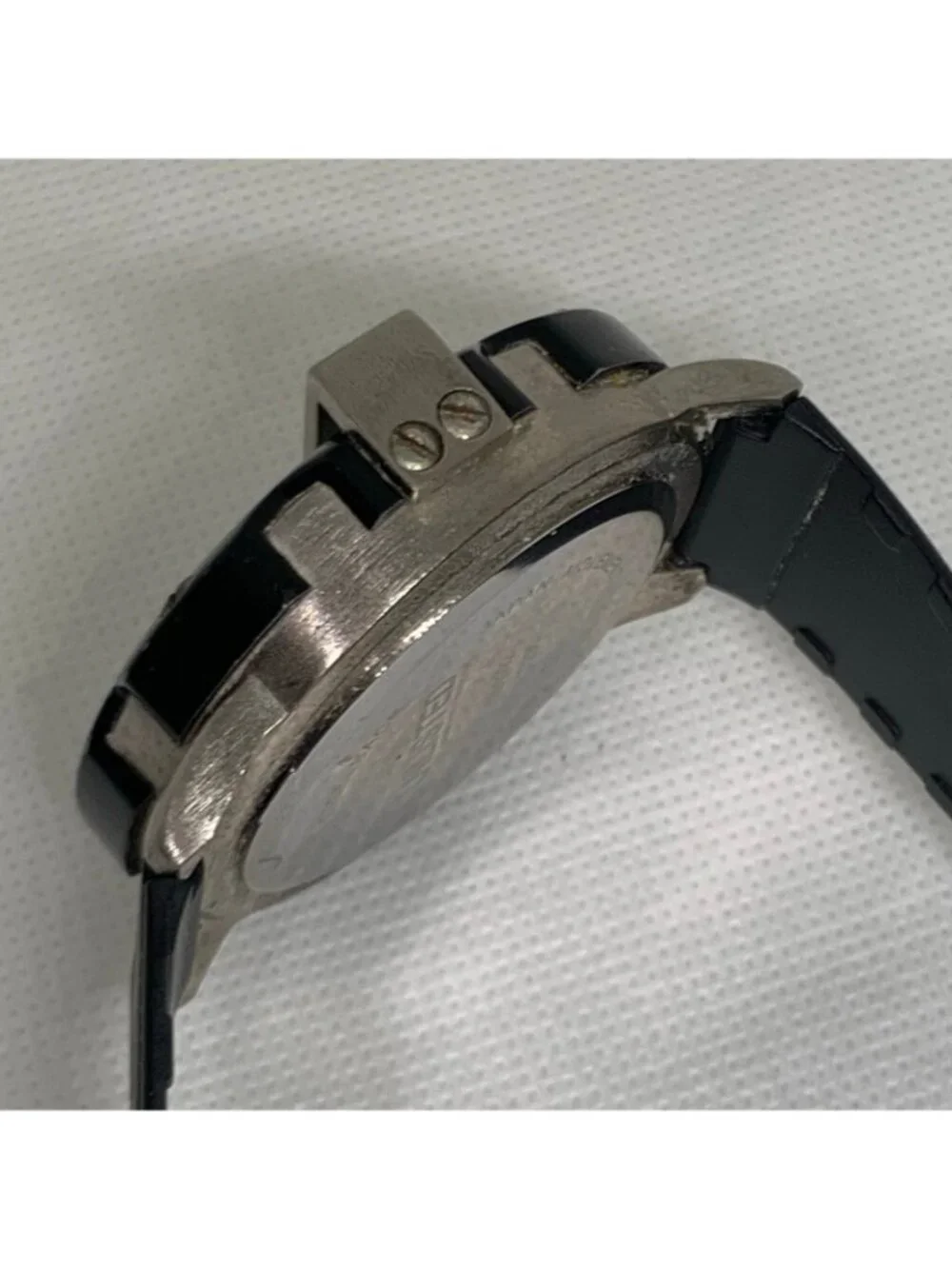 Vintage Unlisted men’s watch 45mm quartz analog black plastic band running